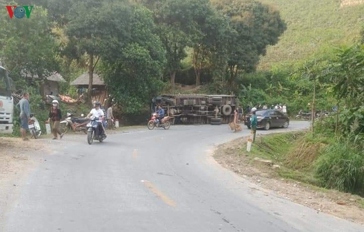 Nhảy ra ngoài khi xe mất phanh, một người đàn ông tử vong